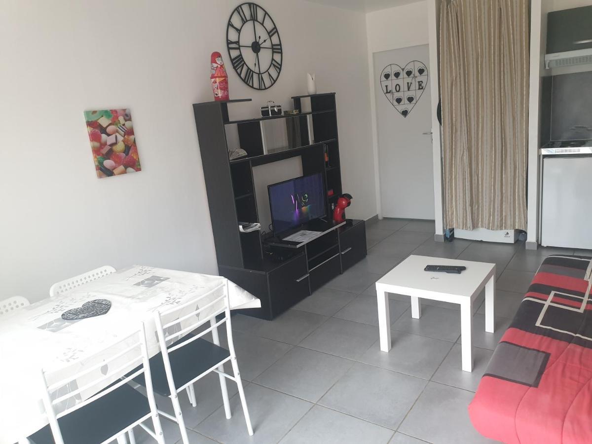 Bel Appartement T2 Climatise Avec Piscine Poitiers-Futuroscope-Creps De Poitiers Vouneuil-sous-Biard Екстериор снимка