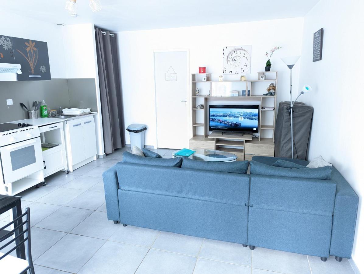 Bel Appartement T2 Climatise Avec Piscine Poitiers-Futuroscope-Creps De Poitiers Vouneuil-sous-Biard Екстериор снимка