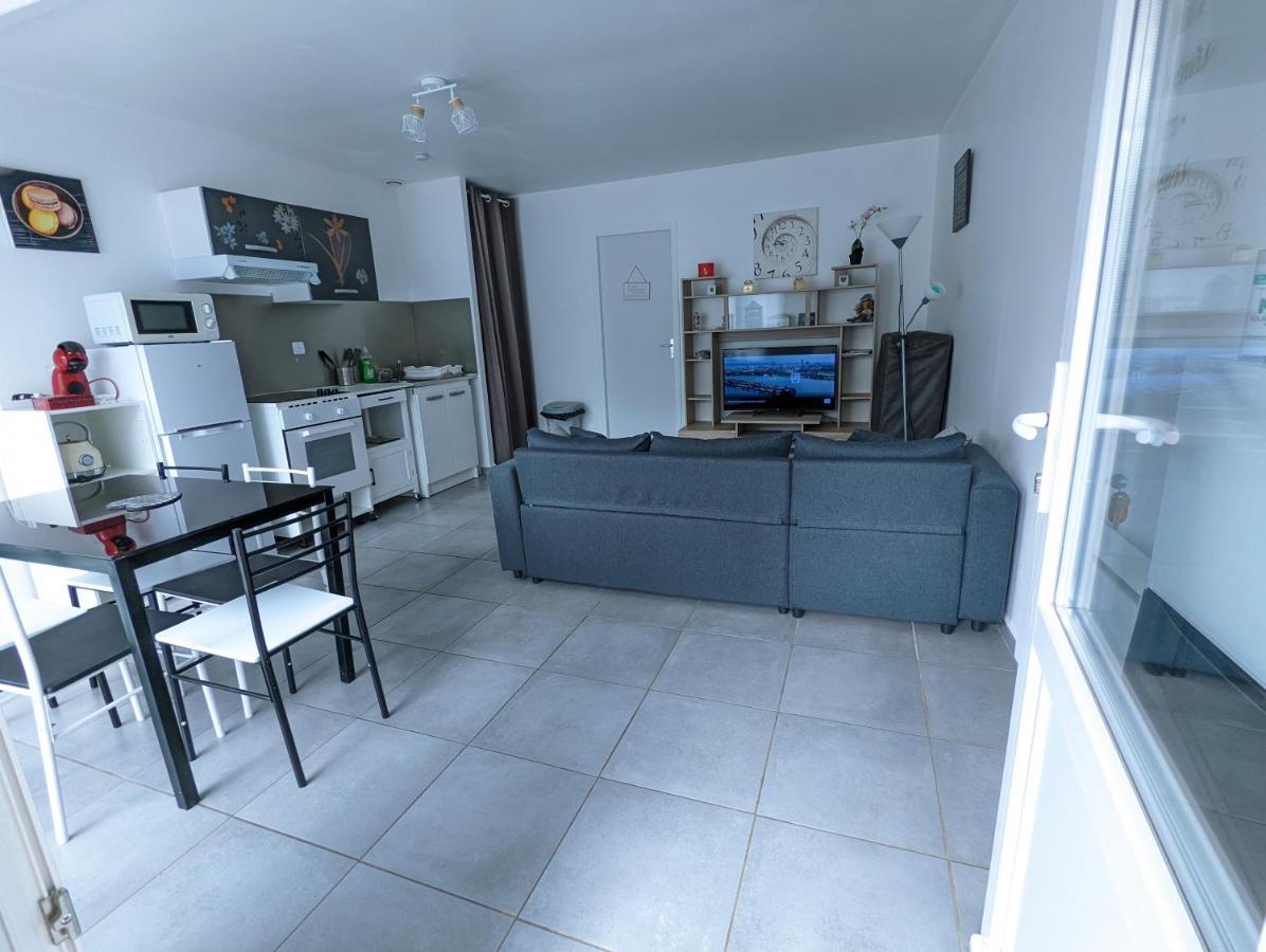 Bel Appartement T2 Climatise Avec Piscine Poitiers-Futuroscope-Creps De Poitiers Vouneuil-sous-Biard Екстериор снимка