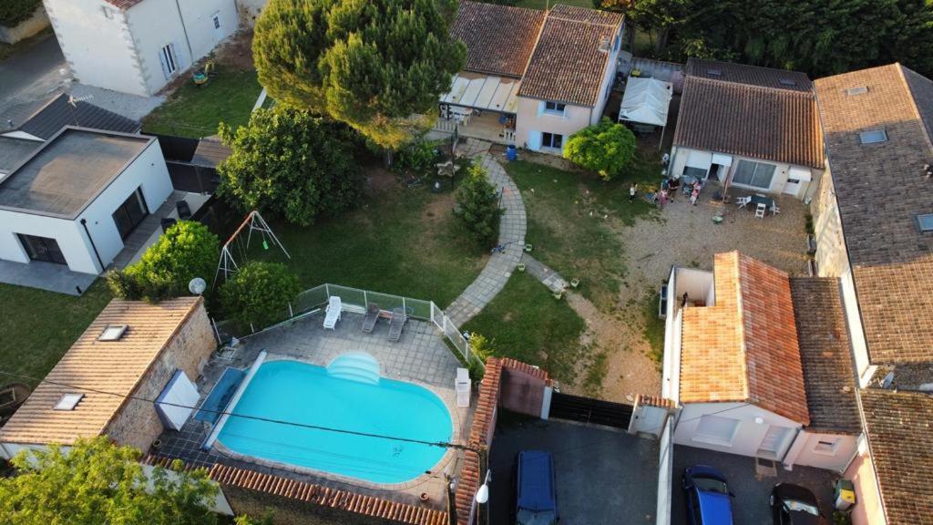 Bel Appartement T2 Climatise Avec Piscine Poitiers-Futuroscope-Creps De Poitiers Vouneuil-sous-Biard Екстериор снимка